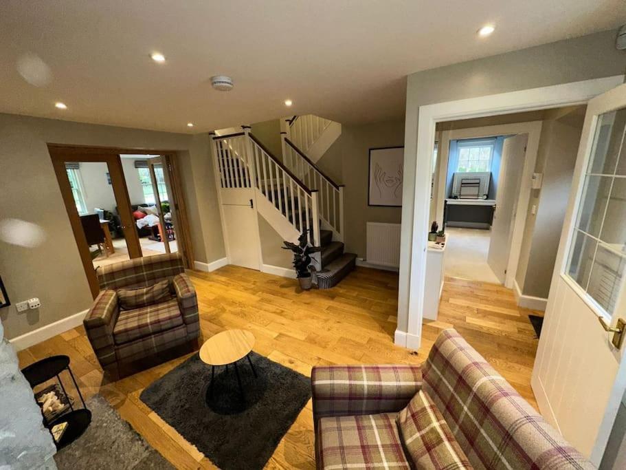 The Gate House - 3 Bed & Parking Villa EDI Exterior photo